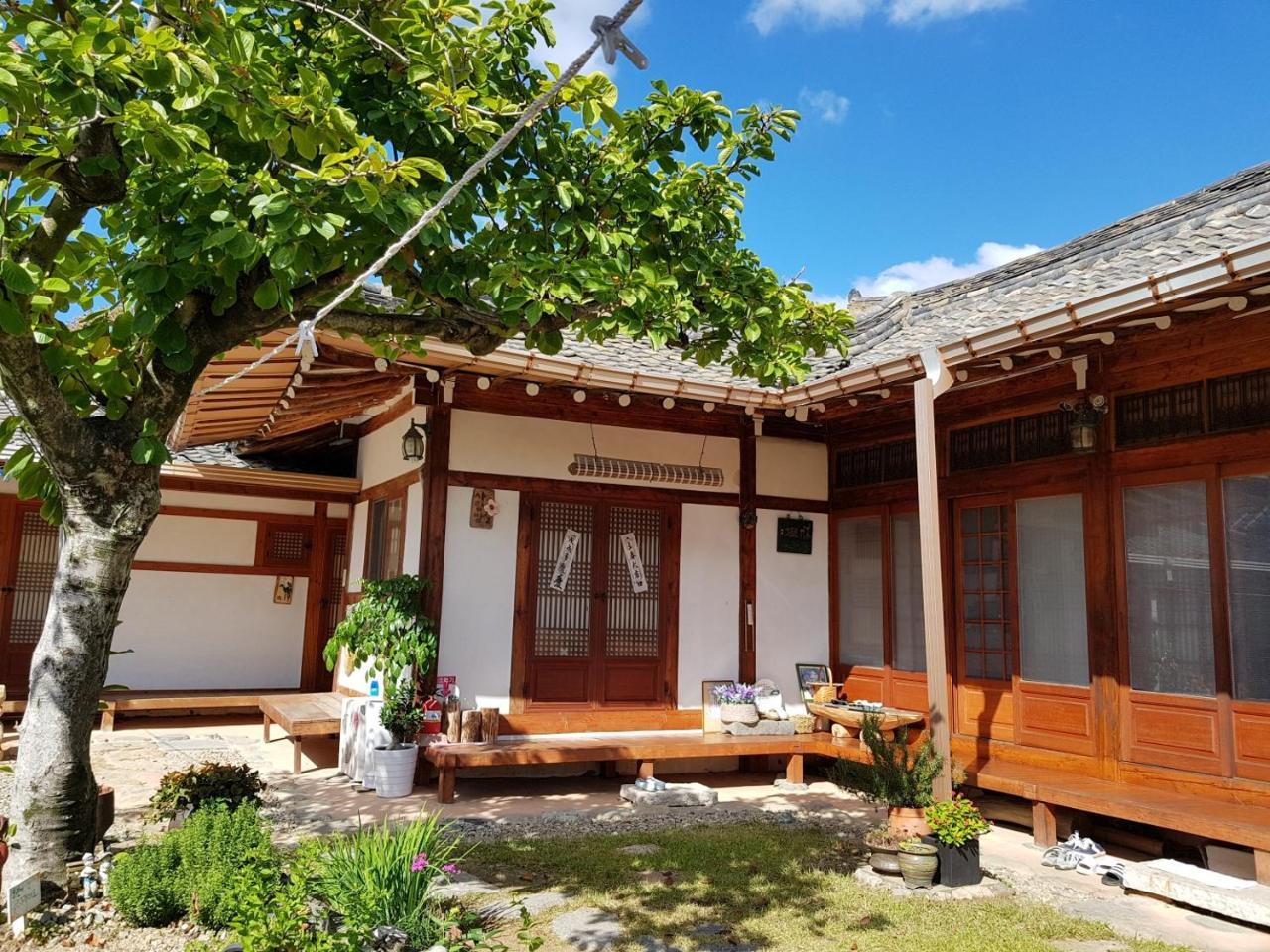 Gyeongju Guesthouse Huewon Экстерьер фото
