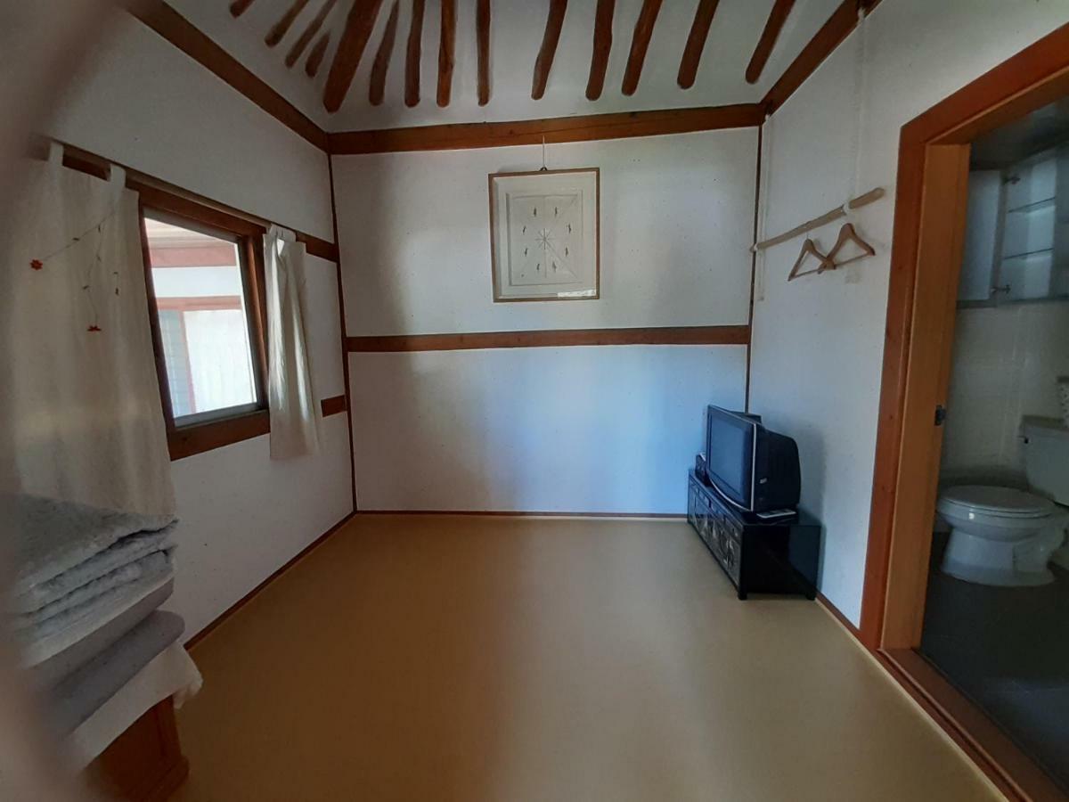 Gyeongju Guesthouse Huewon Экстерьер фото