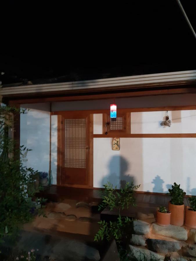Gyeongju Guesthouse Huewon Экстерьер фото